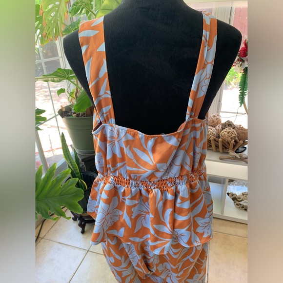 NINA PARKER Plus Size Sleeveless Peplum Top and Pant Set - Picture 3 of 7